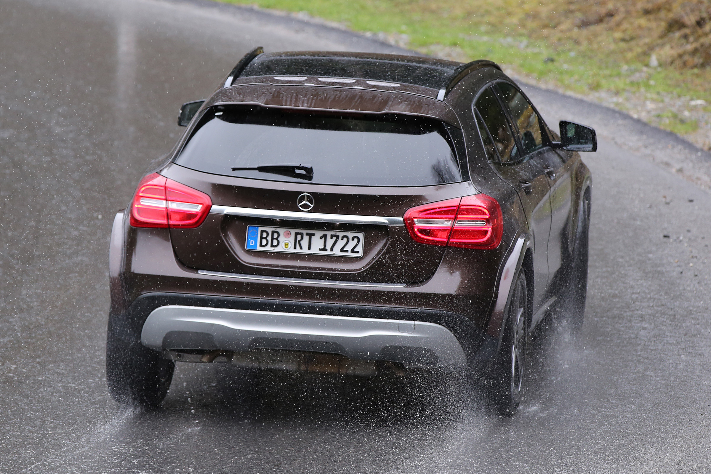 Mercedes GLB mule 6