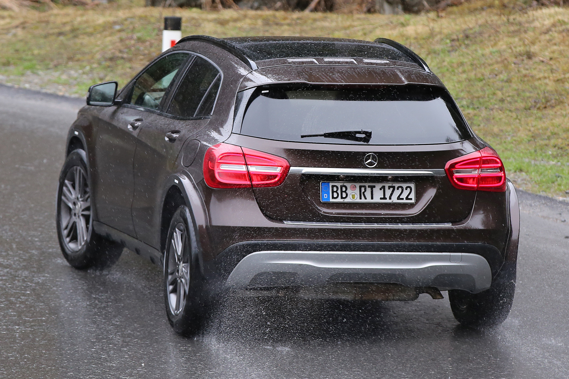 Mercedes GLB mule 7
