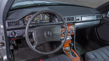 70 years of Mercedes E-Class - W124 interior