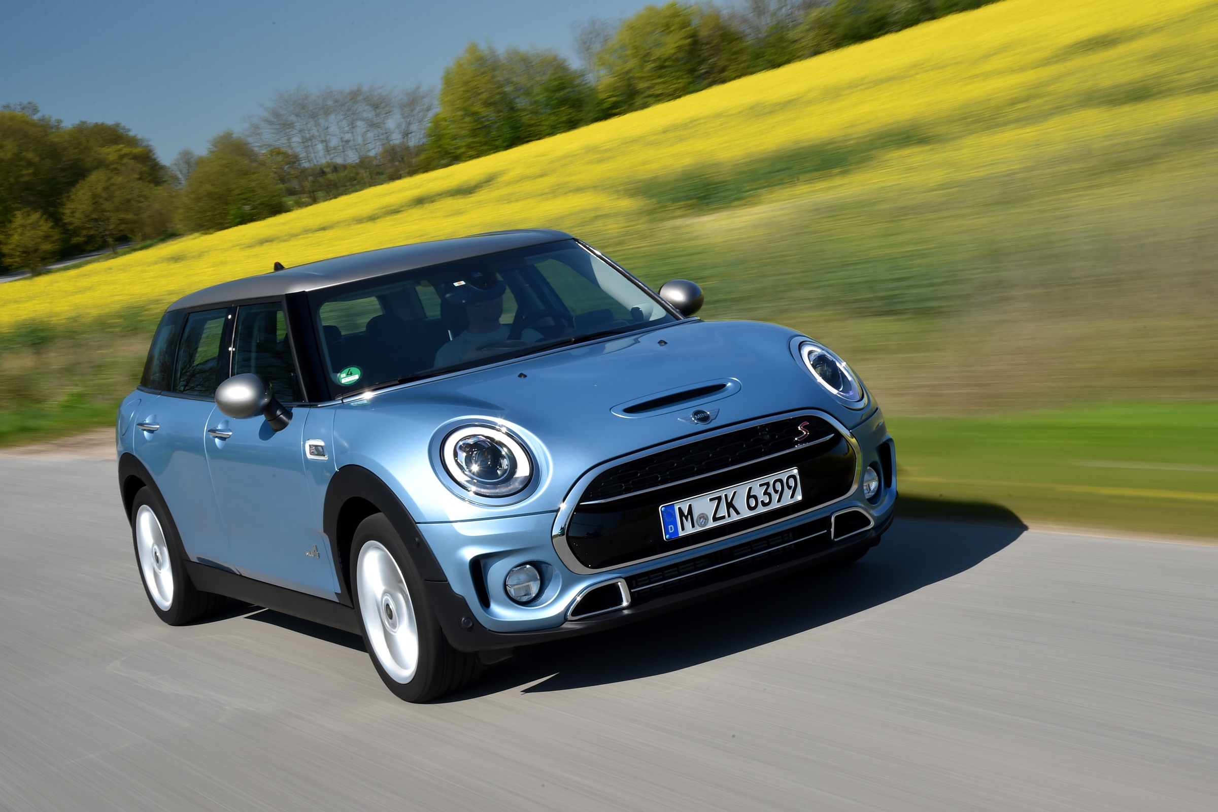 MINI Clubman ALL4 2016 - front tracking 2