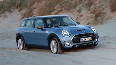 MINI Clubman ALL4 2016 - off road front tracking