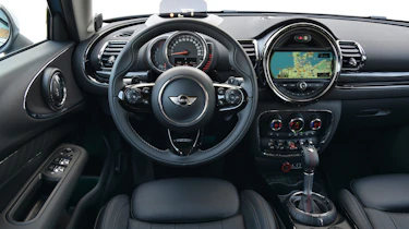 MINI Clubman ALL4 2016 - interior