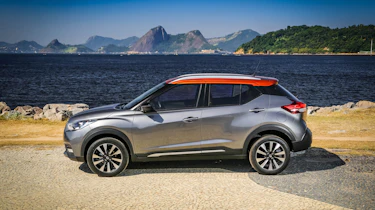 Nissan Kicks official - side