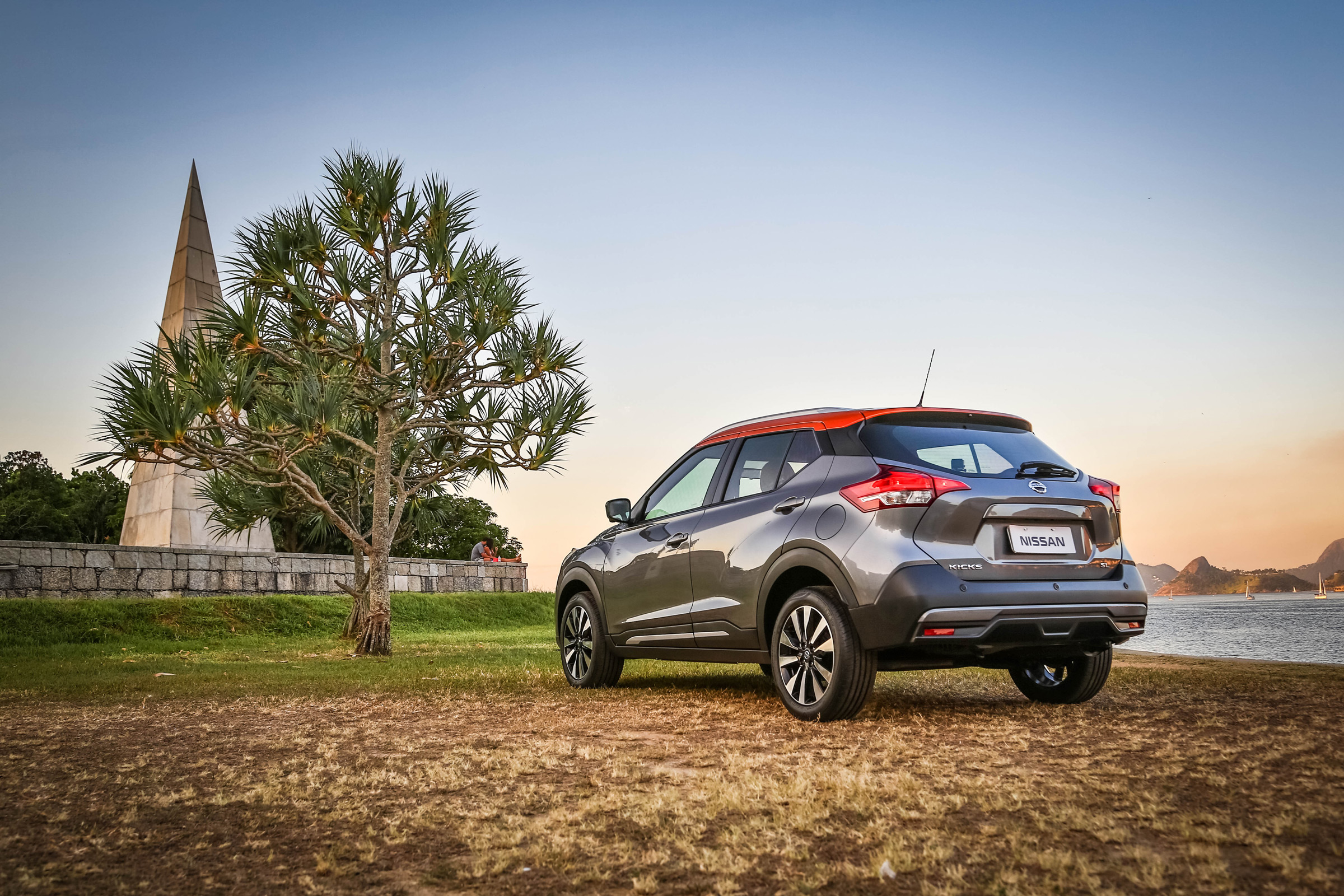 Nissan Kicks official - rear quarter 3