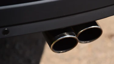 Range Rover - exhaust