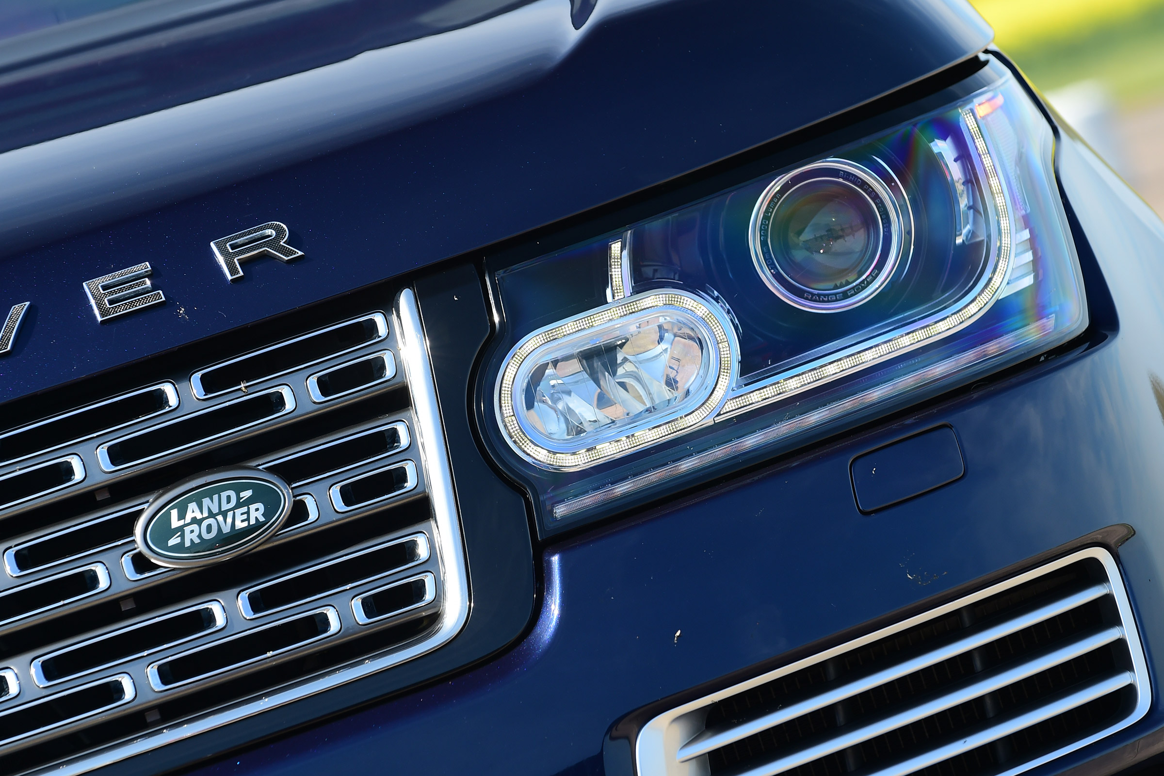 Range Rover - front light