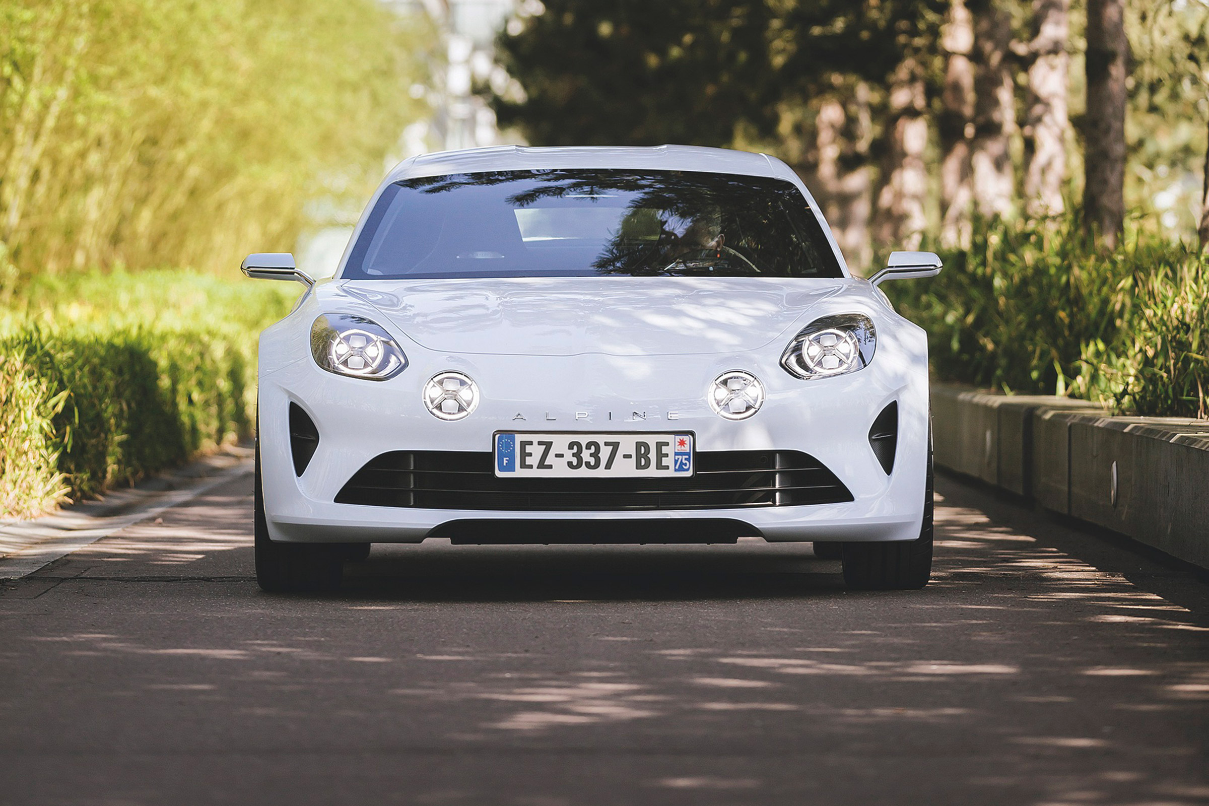 Renault Alpine Vision concept - front static