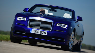 Rolls-Royce Dawn 2016 - front cornering
