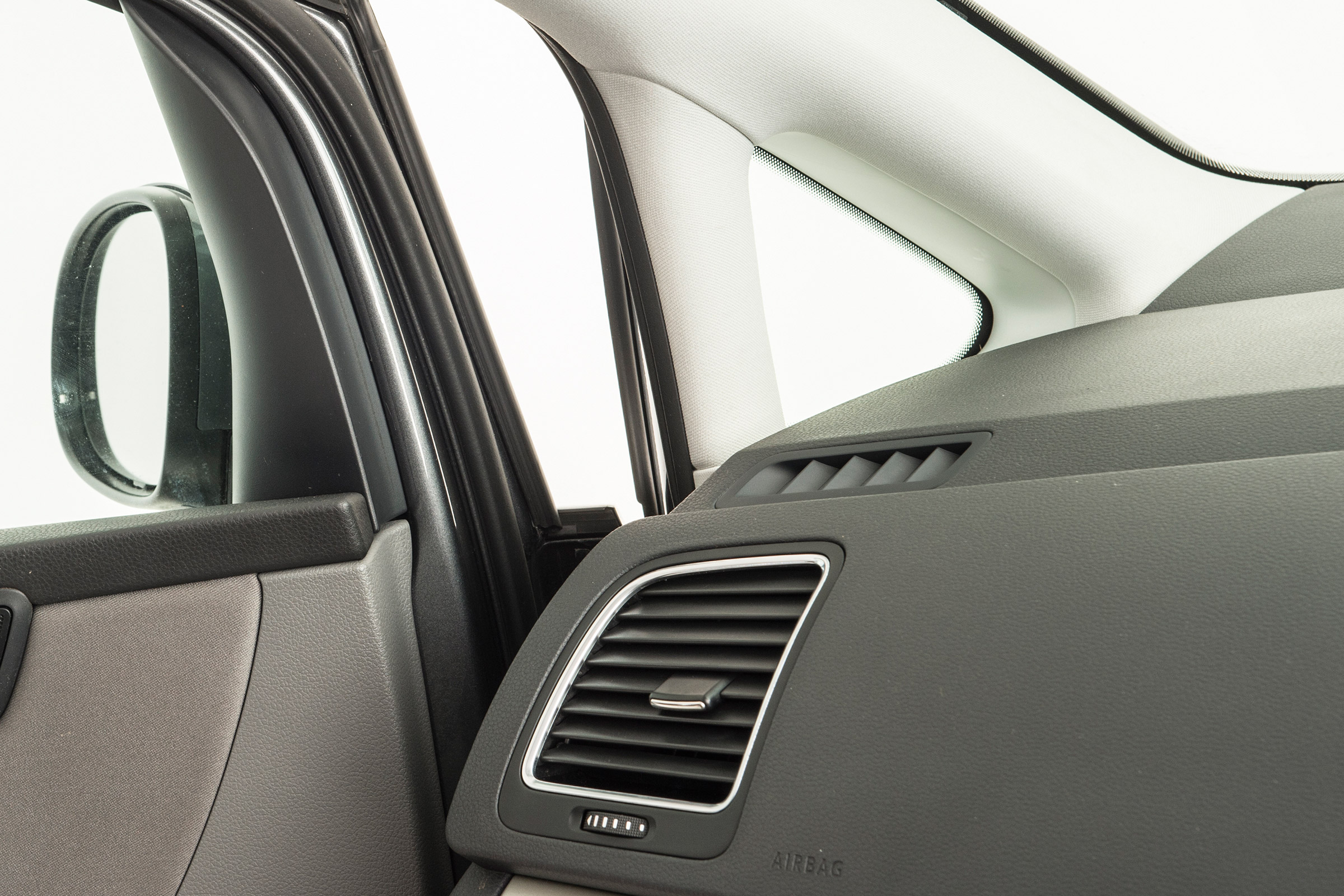 Used SEAT Alhambra - A-pillar