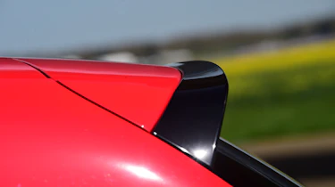 SEAT Ibiza Cupra vs VW Polo GTI - Polo spoiler