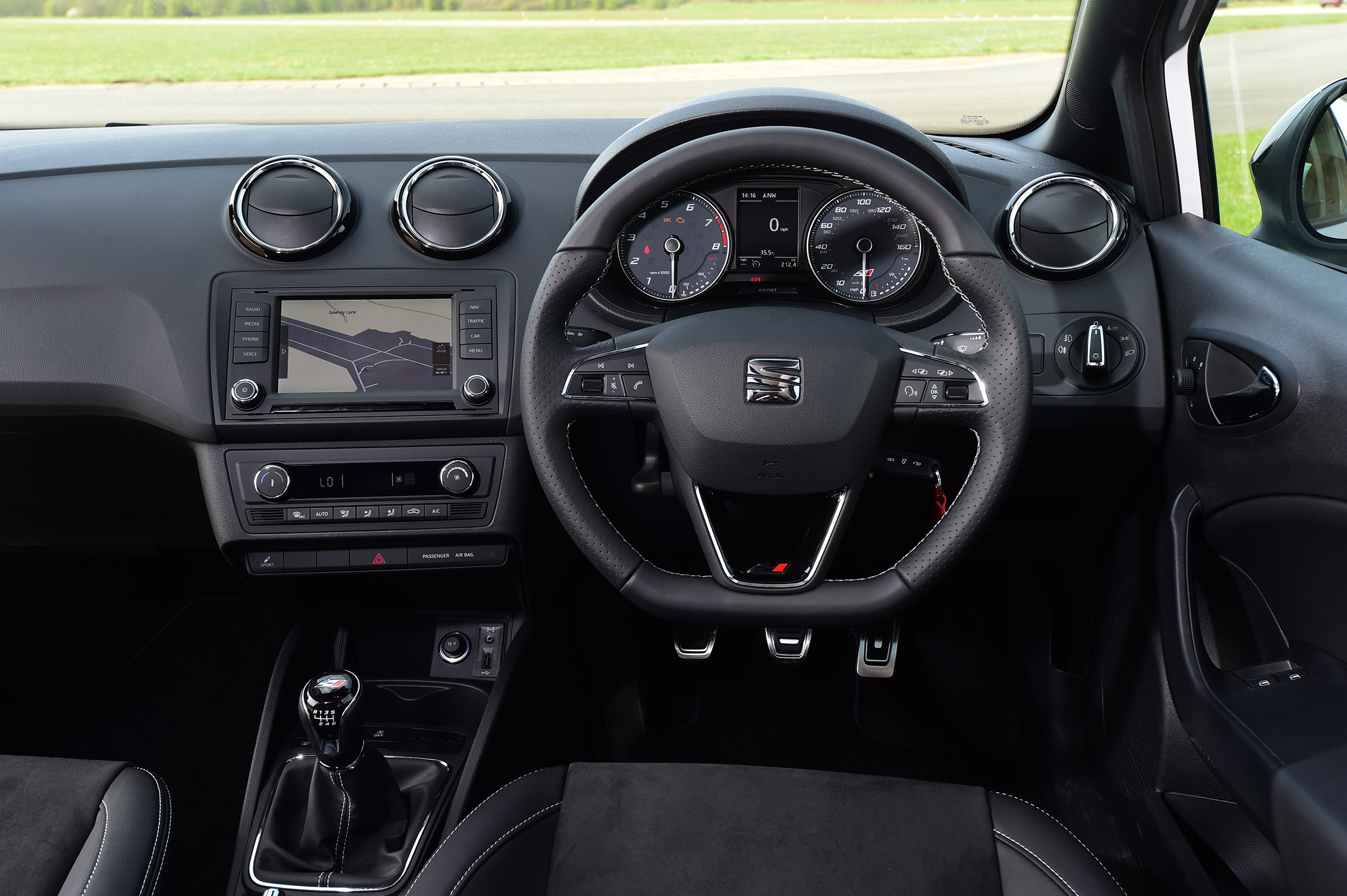 SEAT Ibiza Cupra vs VW Polo GTI - Ibiza interior