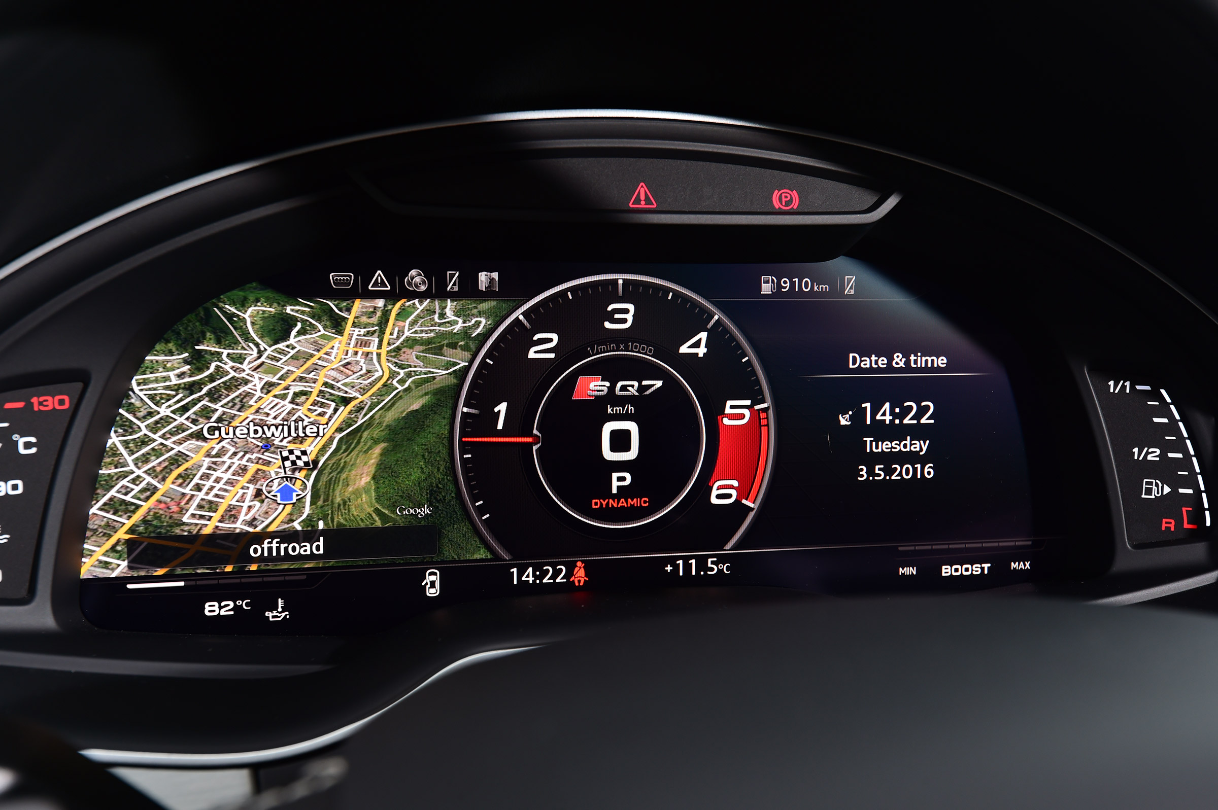 Audi SQ7 - dials