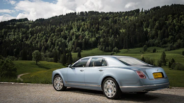 Bentley Mulsanne 2016 - rear three quarter