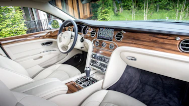 Bentley Mulsanne 2016 - interior