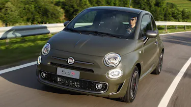 Fiat 500S 2016 - front three quarter
