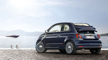 Fiat 500 Riva - rear quarter tether