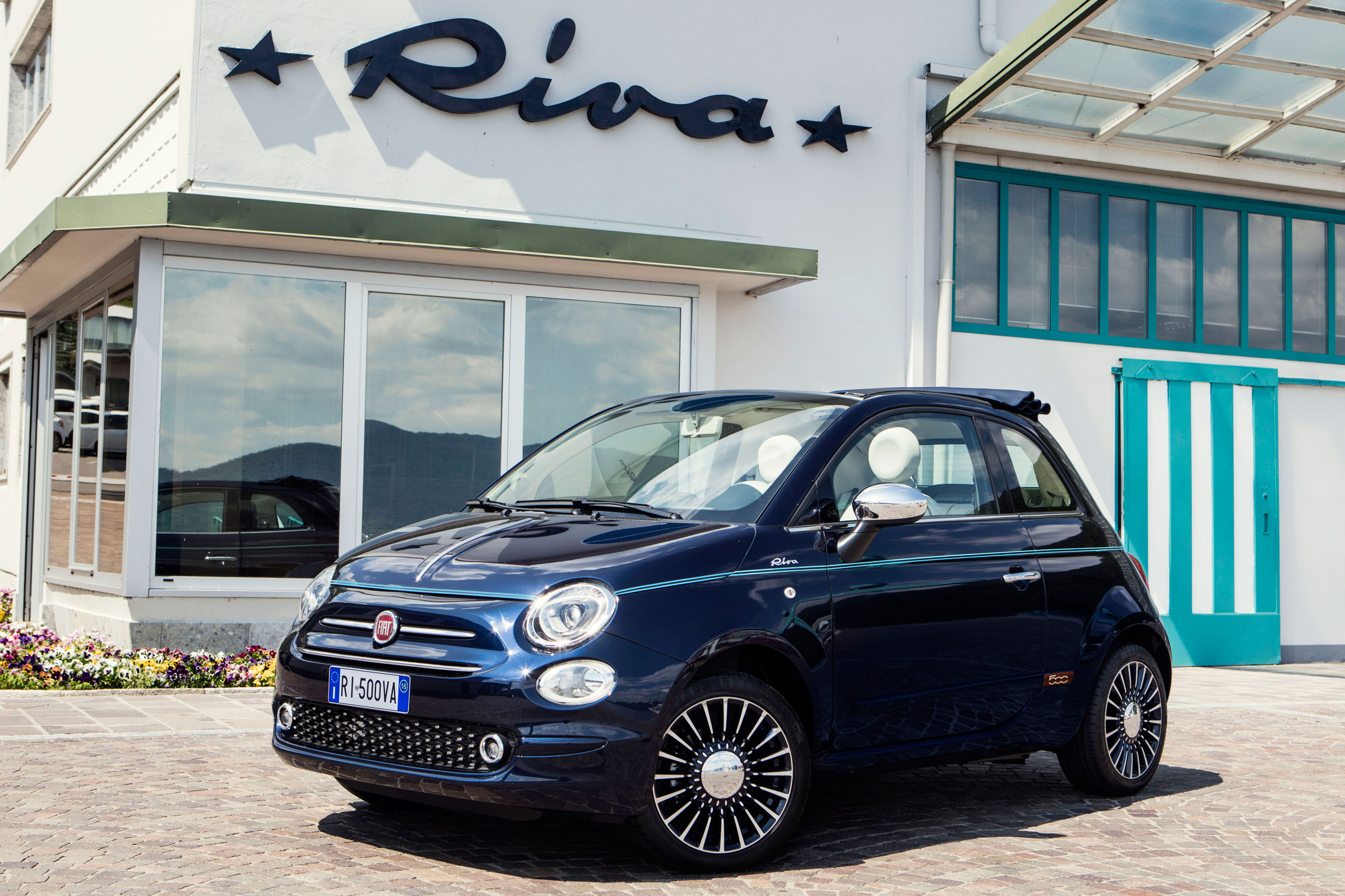 Fiat 500 Riva - front quarter