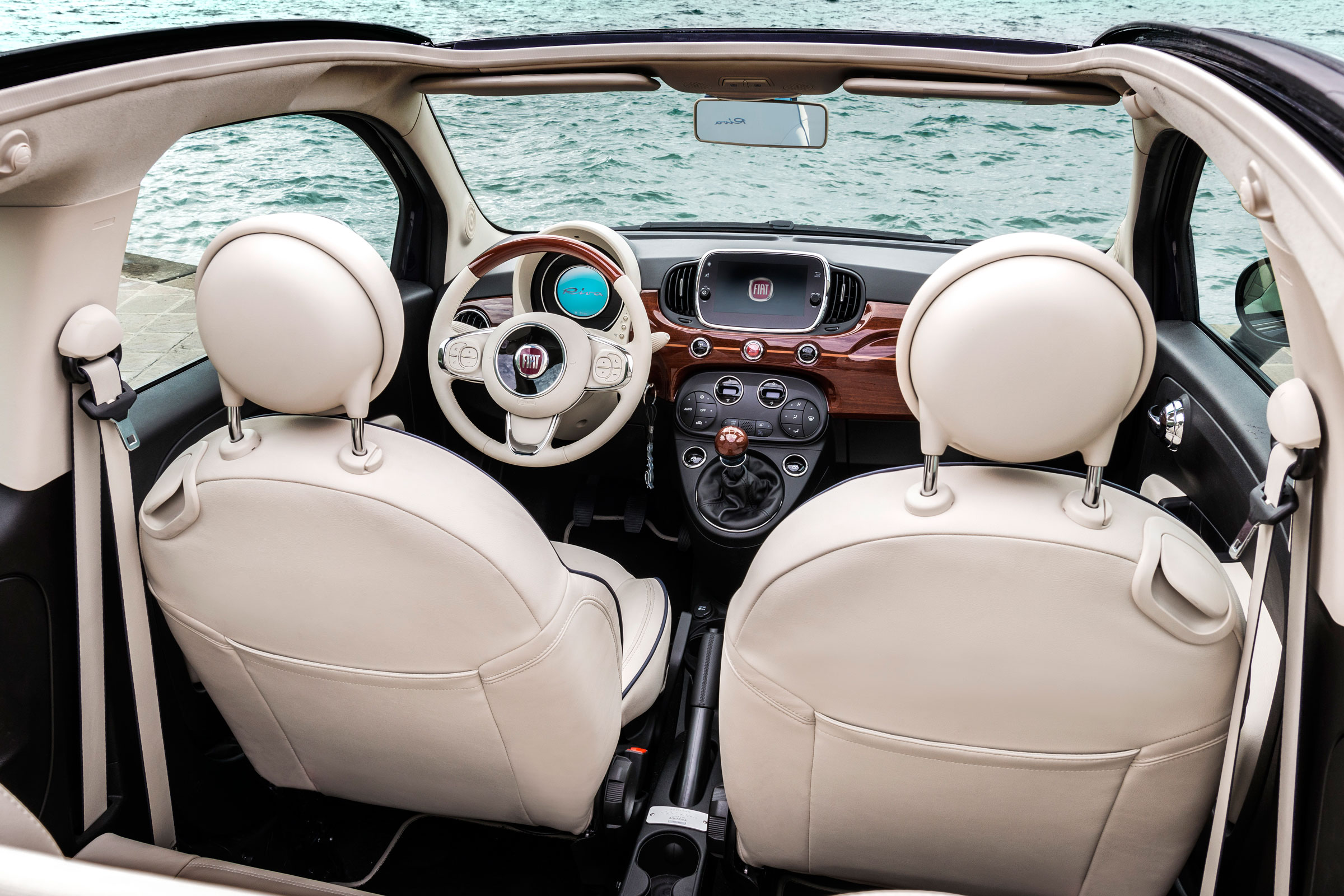 Fiat 500 Riva - interior 3