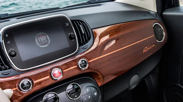 Fiat 500 Riva - dashboard