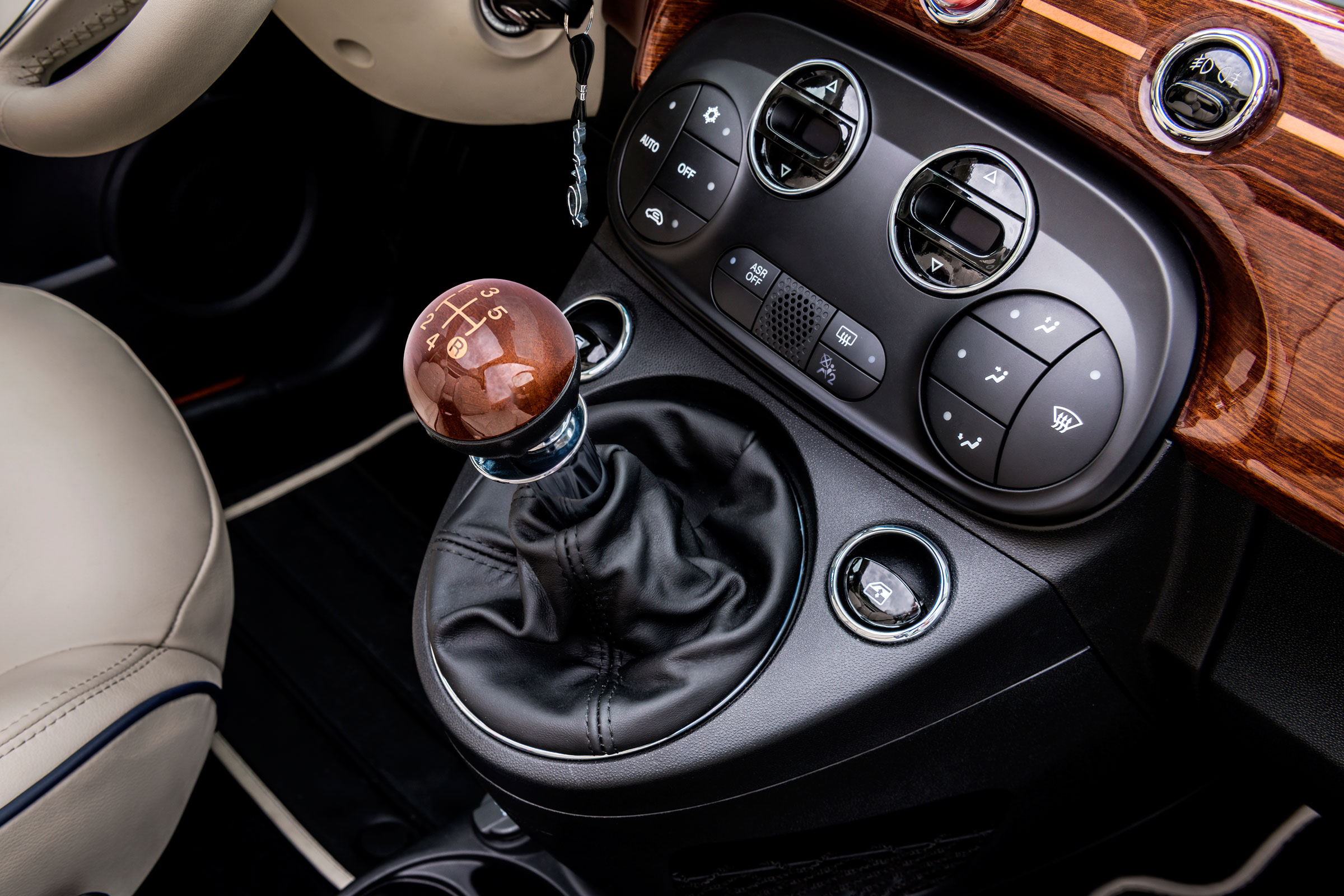 Fiat 500 Riva - gearlever