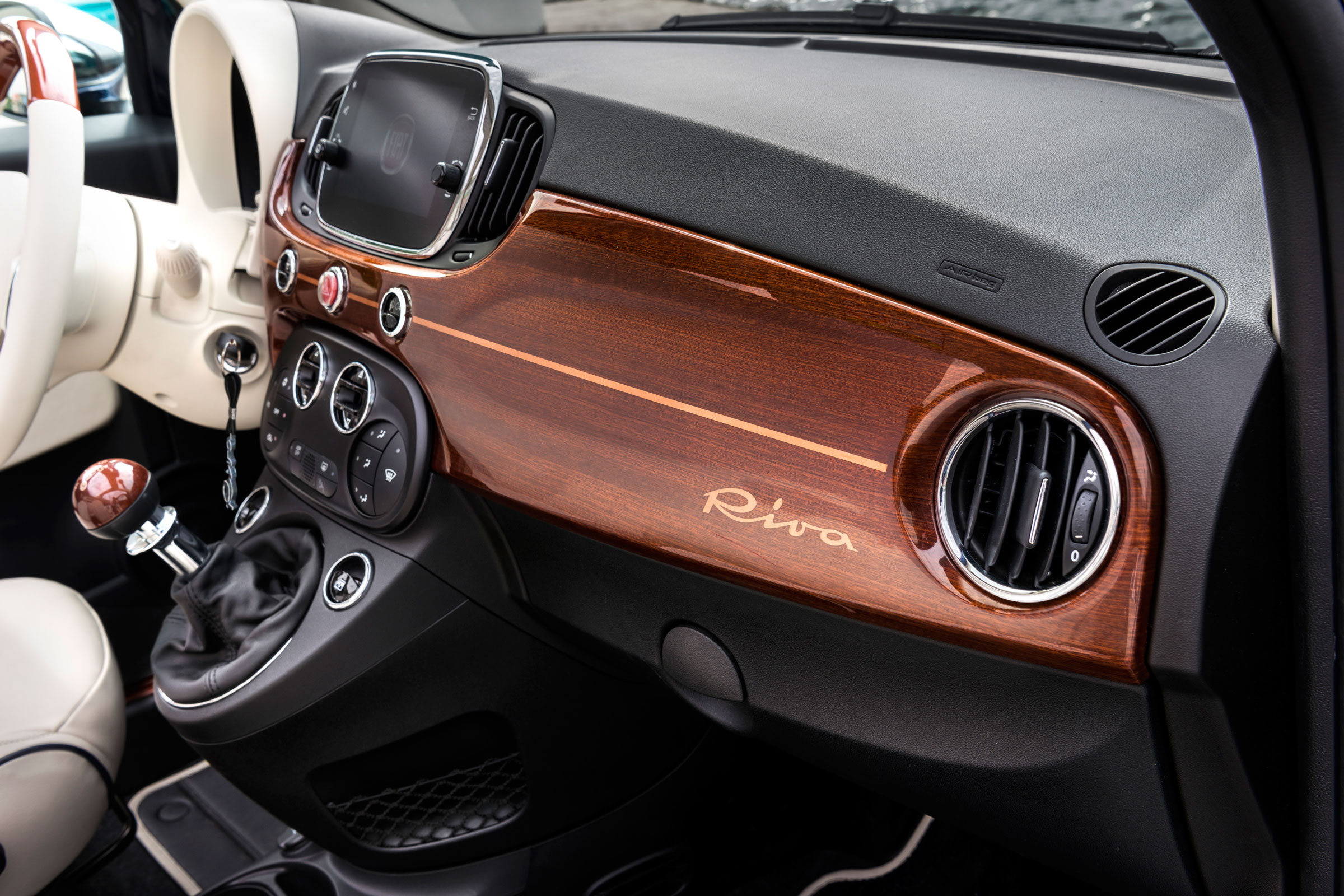 Fiat 500 Riva - dashboard 2