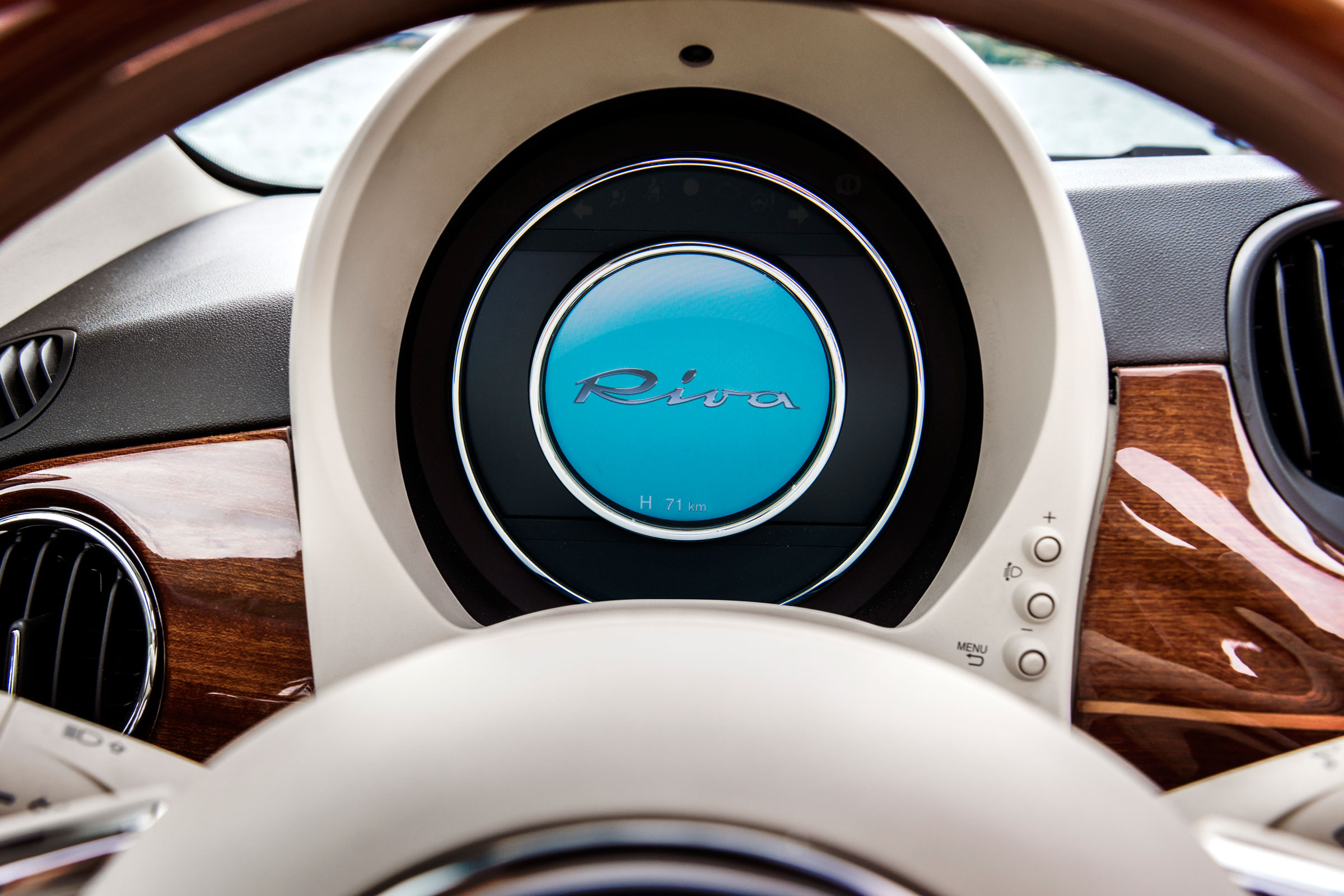 Fiat 500 Riva - instruments