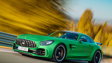 Mercedes-AMG GT R - front tracking