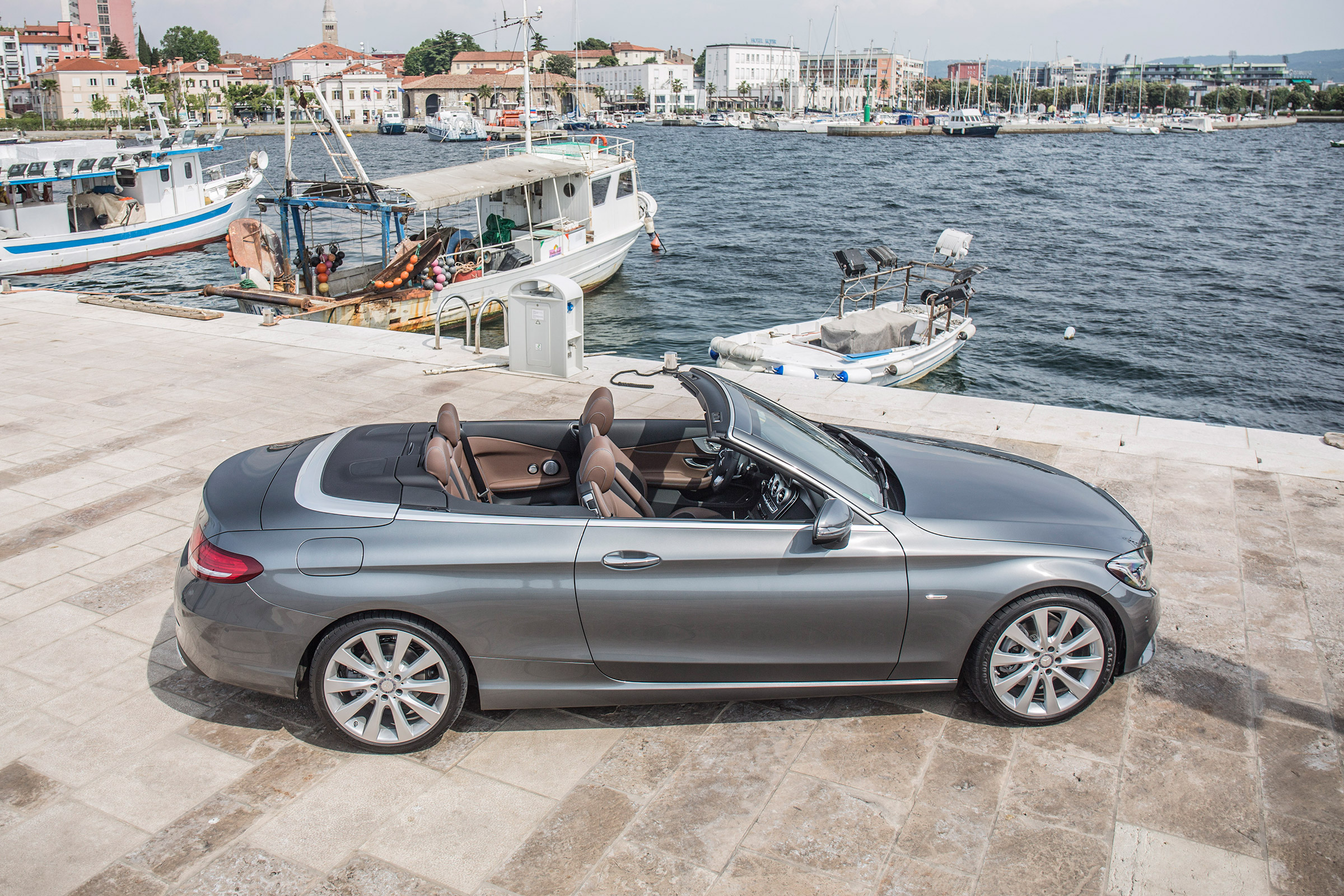 Mercedes C-Class Cabriolet - side static