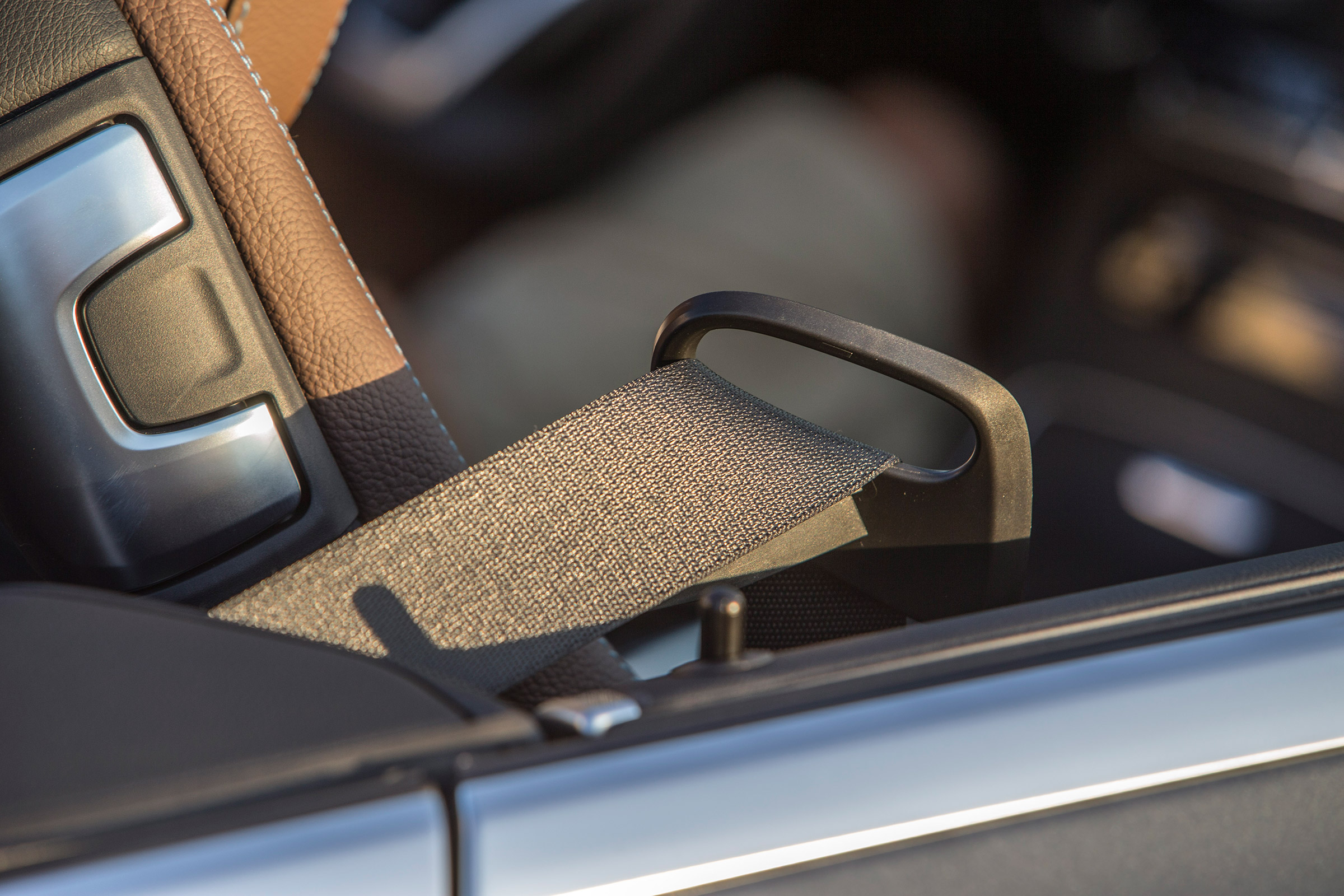 Mercedes C-Class Cabriolet - seat belt