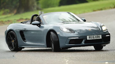 Porsche 718 Boxster 2016 - front drift