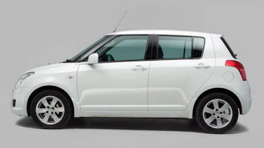 Used Suzuki Swift Mk5 - side