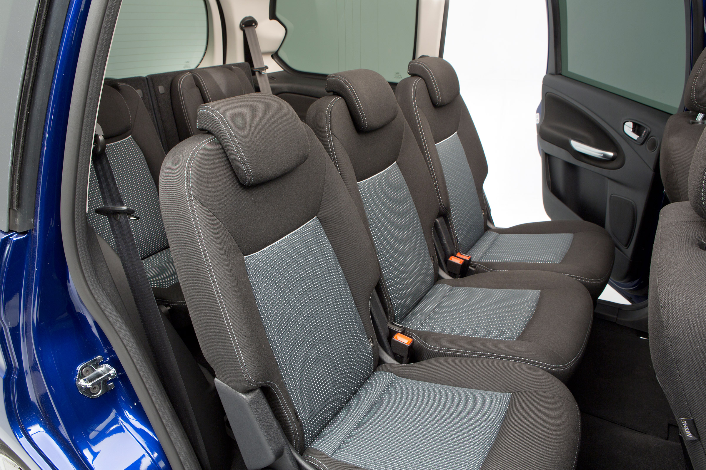 Used Ford Galaxy - back seats