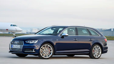 Audi S4 Avant 2016 - front quarter