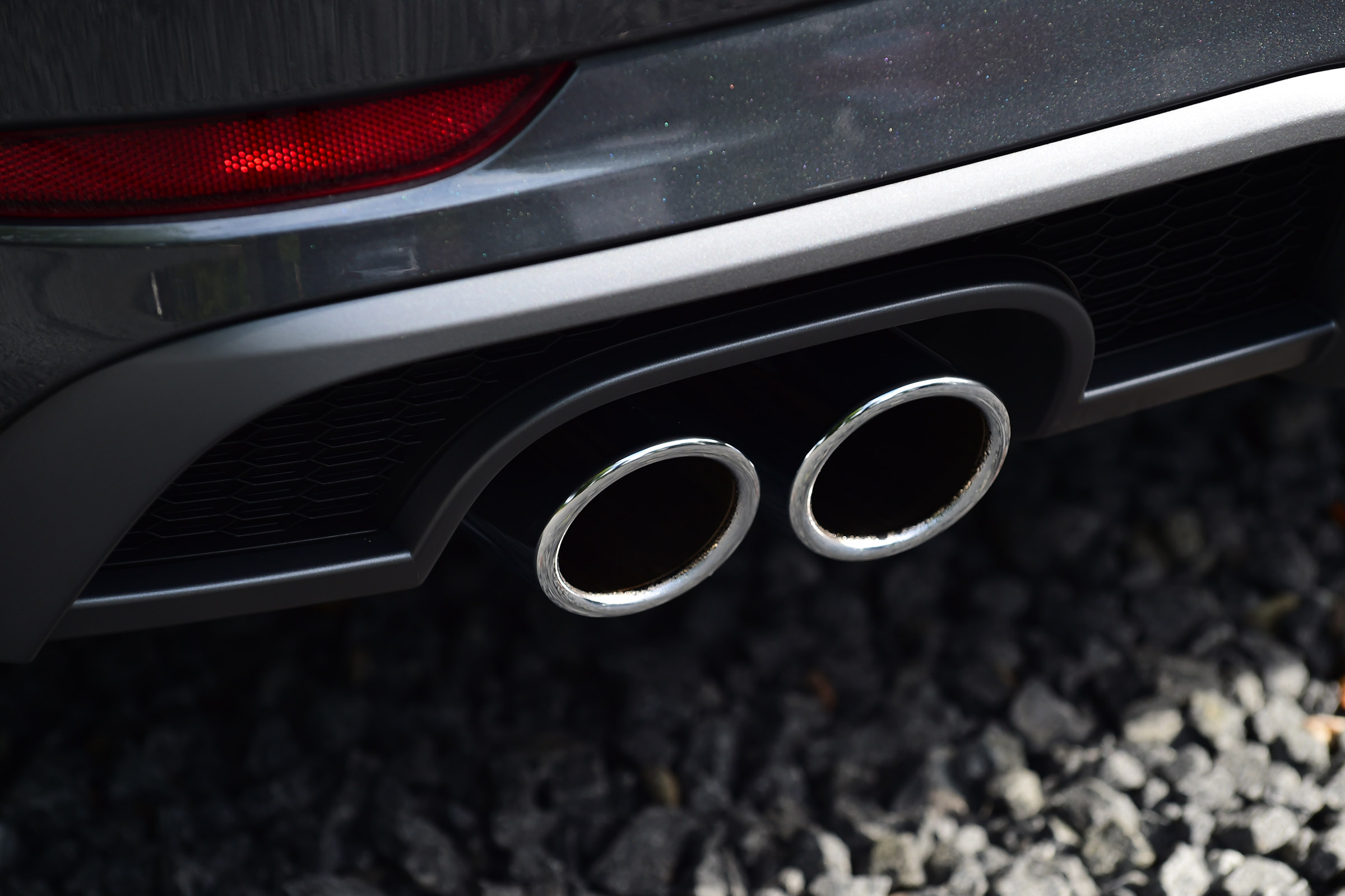 Audi A3 Sportback 2.0 TDI - exhaust