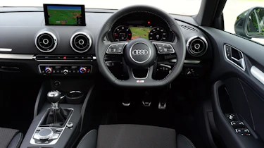 Audi A3 Sportback 2.0 TDI - dash