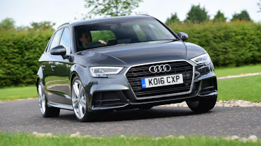 Audi A3 Sportback 2.0 TDI - front cornering