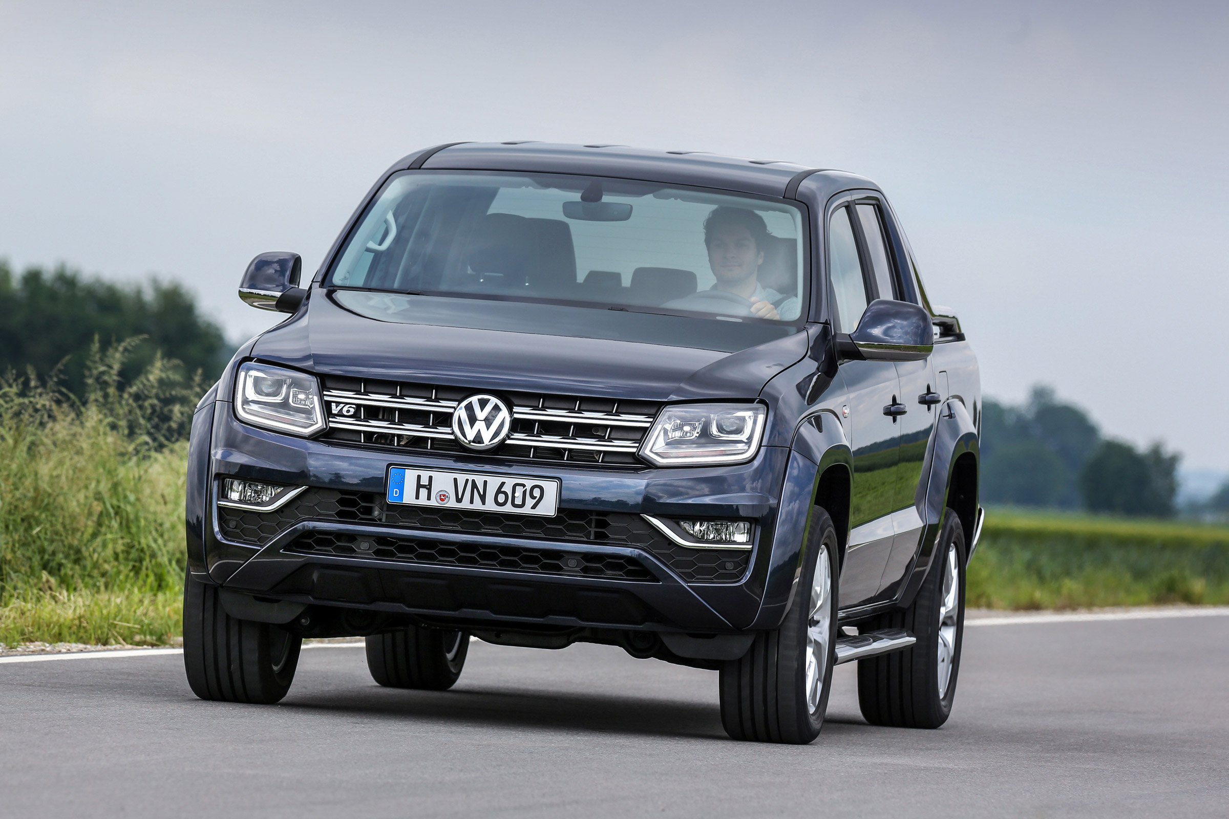 Volkswagen Amarok V6 - front tracking 3
