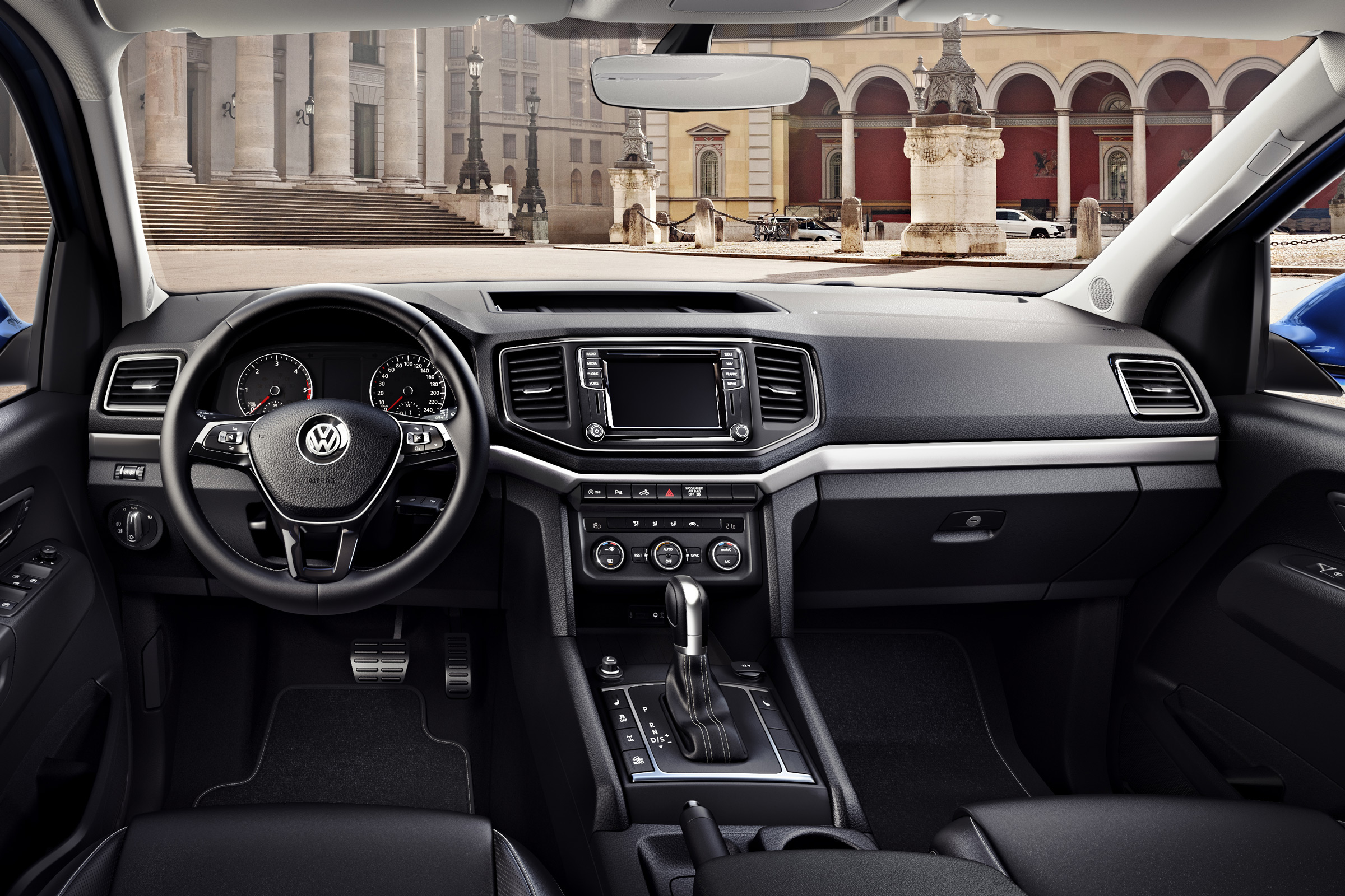 Volkswagen Amarok V6 - interior