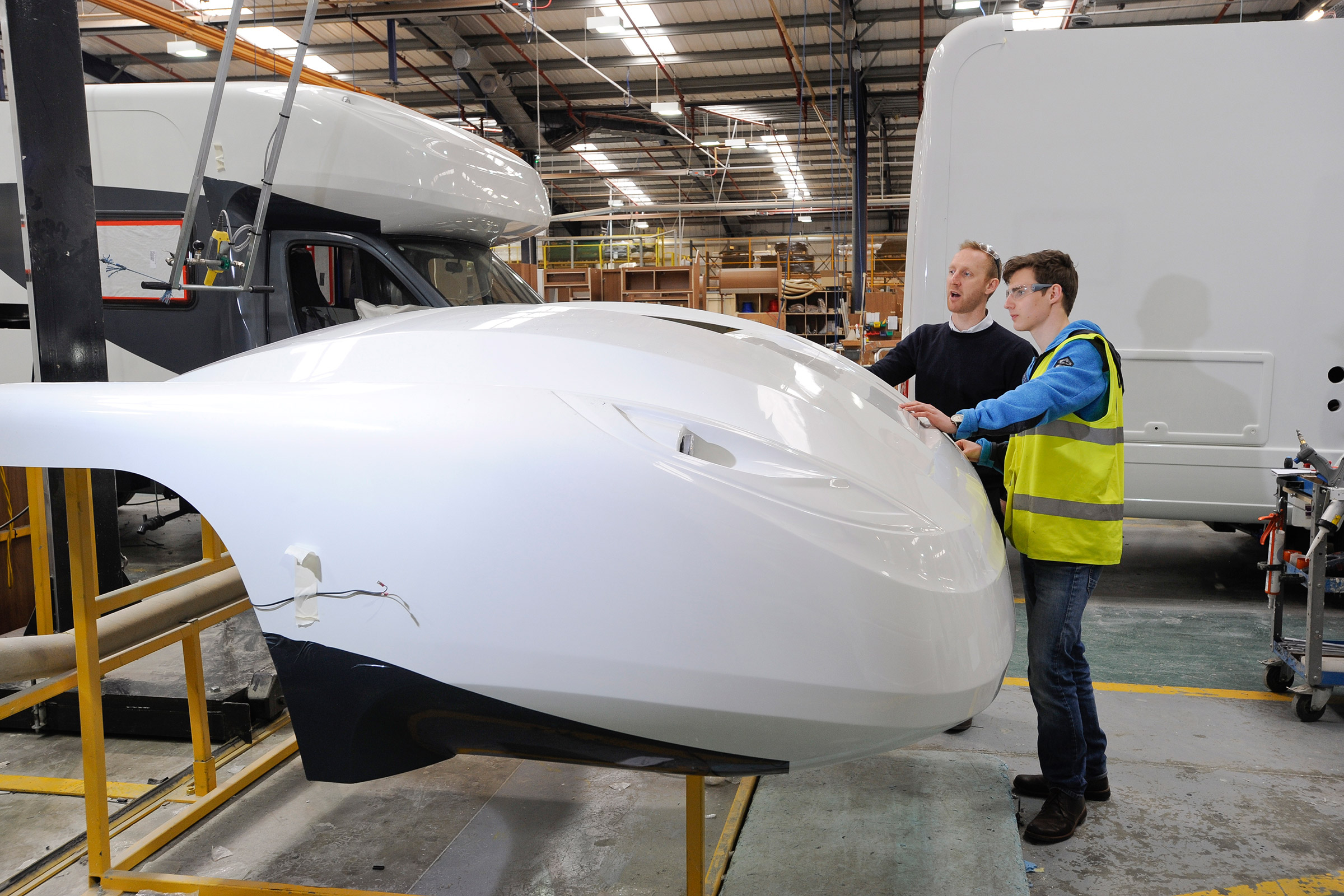 Making a motorhome - overcab luton