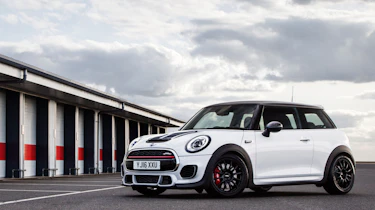 MINI John Cooper Works Challenge - static