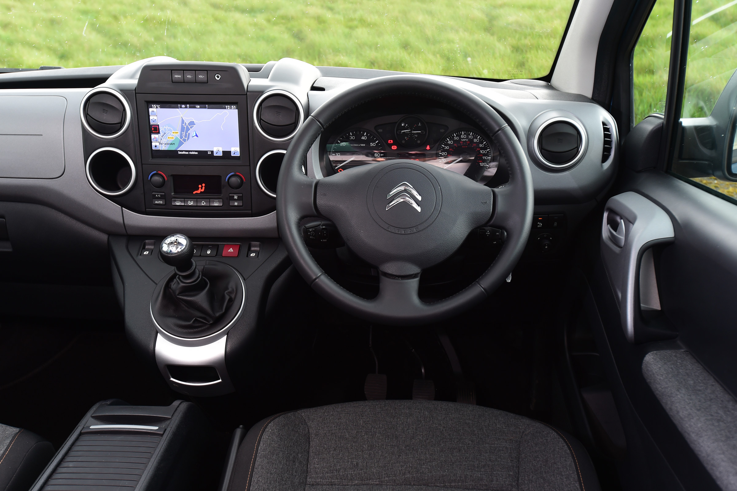 Citroen Berlingo 2016 - interior