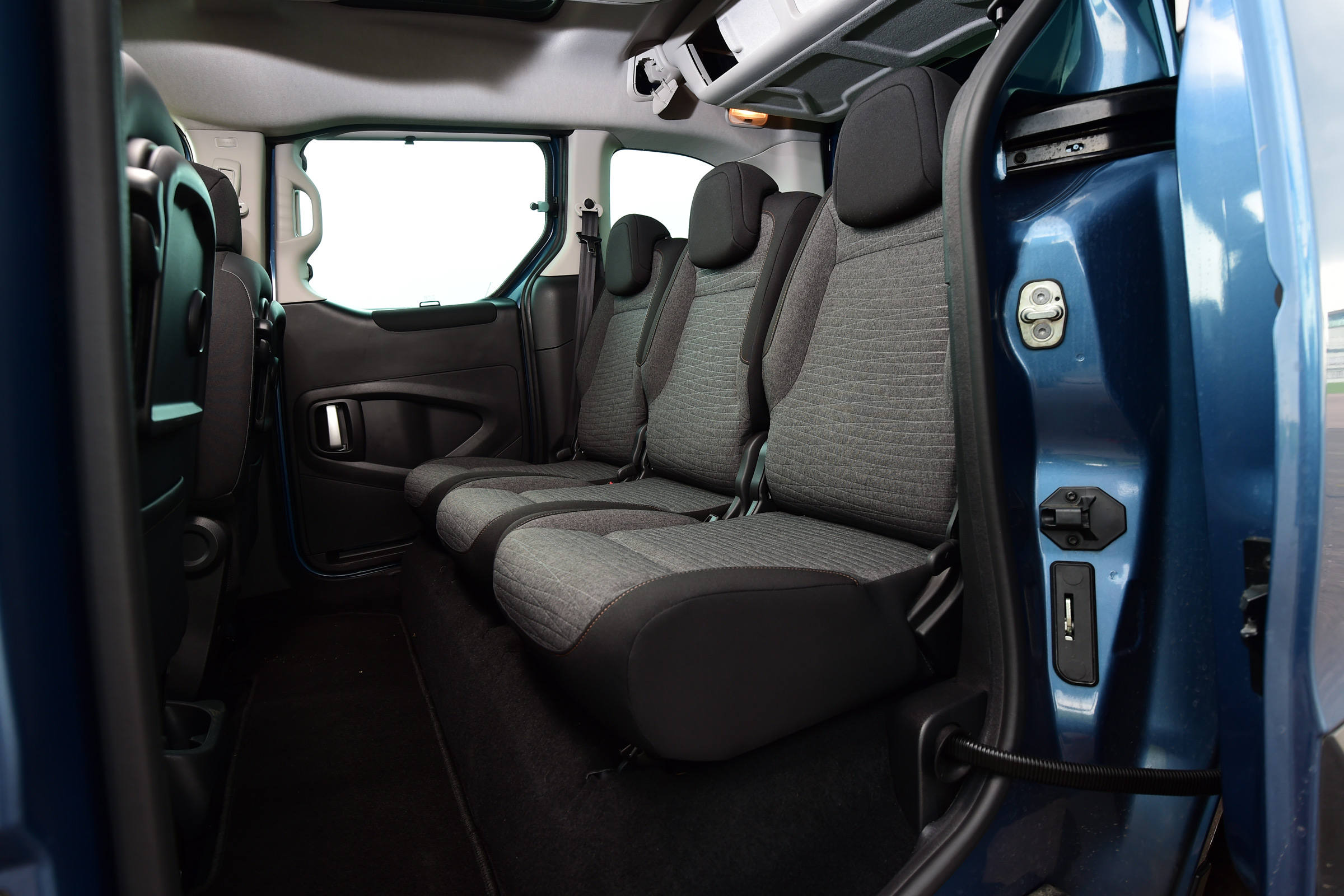 Citroen Berlingo 2016 - rear seats