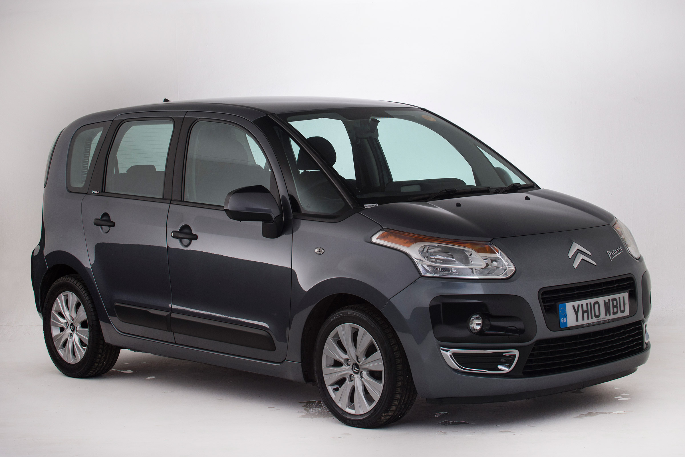 Used Citroen C3 Picasso - front