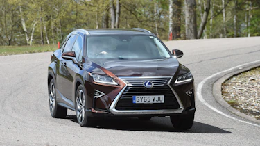 Lexus RX - front cornering