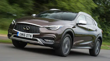 Infiniti QX30 2016 - front tracking