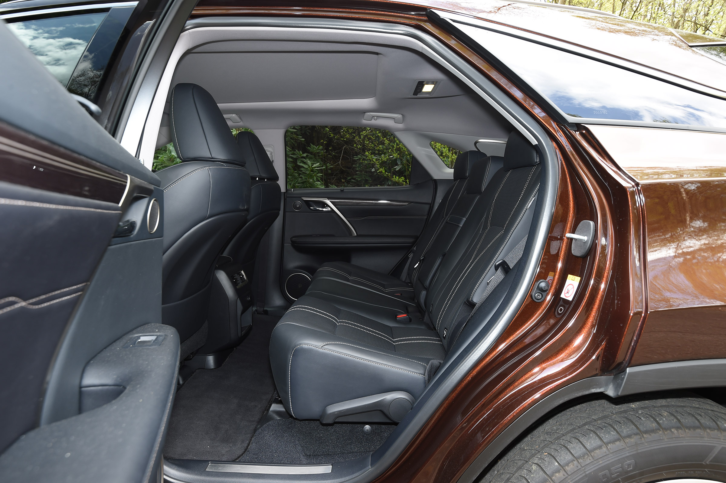 Lexus RX - rear seats