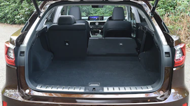 Lexus RX - boot