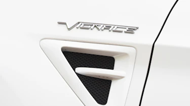 Ford S-MAX Vignale - Vignale badge
