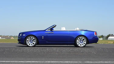 Convertible megatest - Rolls-Royce Dawn - roof