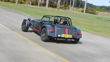 Convertible megatest - Caterham Seven 620S - rear tracking